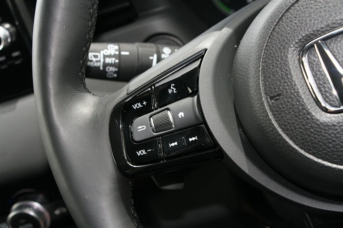 2023 Honda HR-V e:HEV L