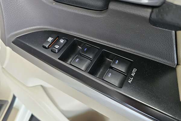 2018 Toyota Landcruiser Sahara VDJ200R