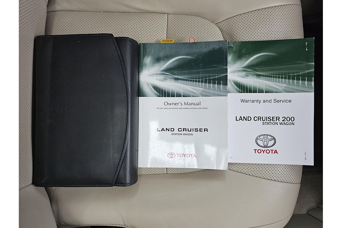 2018 Toyota Landcruiser Sahara VDJ200R