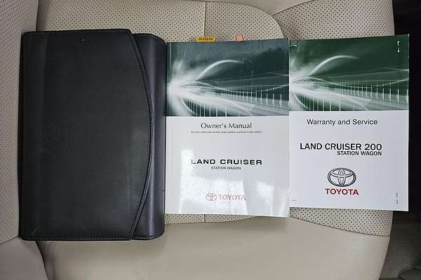 2018 Toyota Landcruiser Sahara VDJ200R