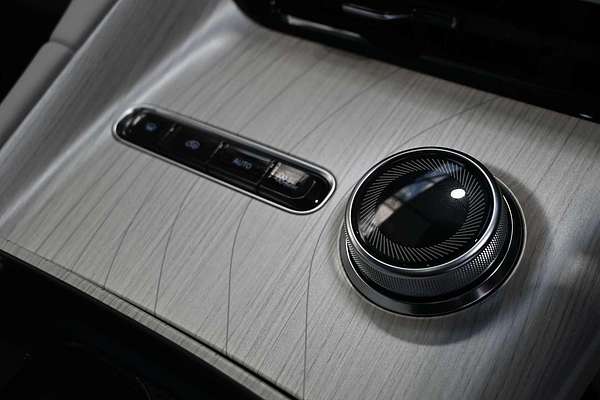 2025 Geely EX5 Inspire E245