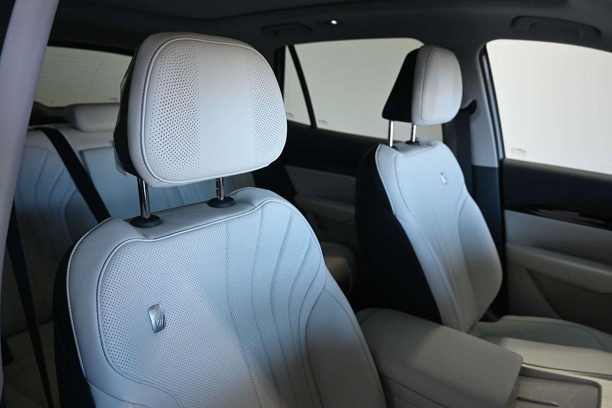 2025 Geely EX5 Inspire E245