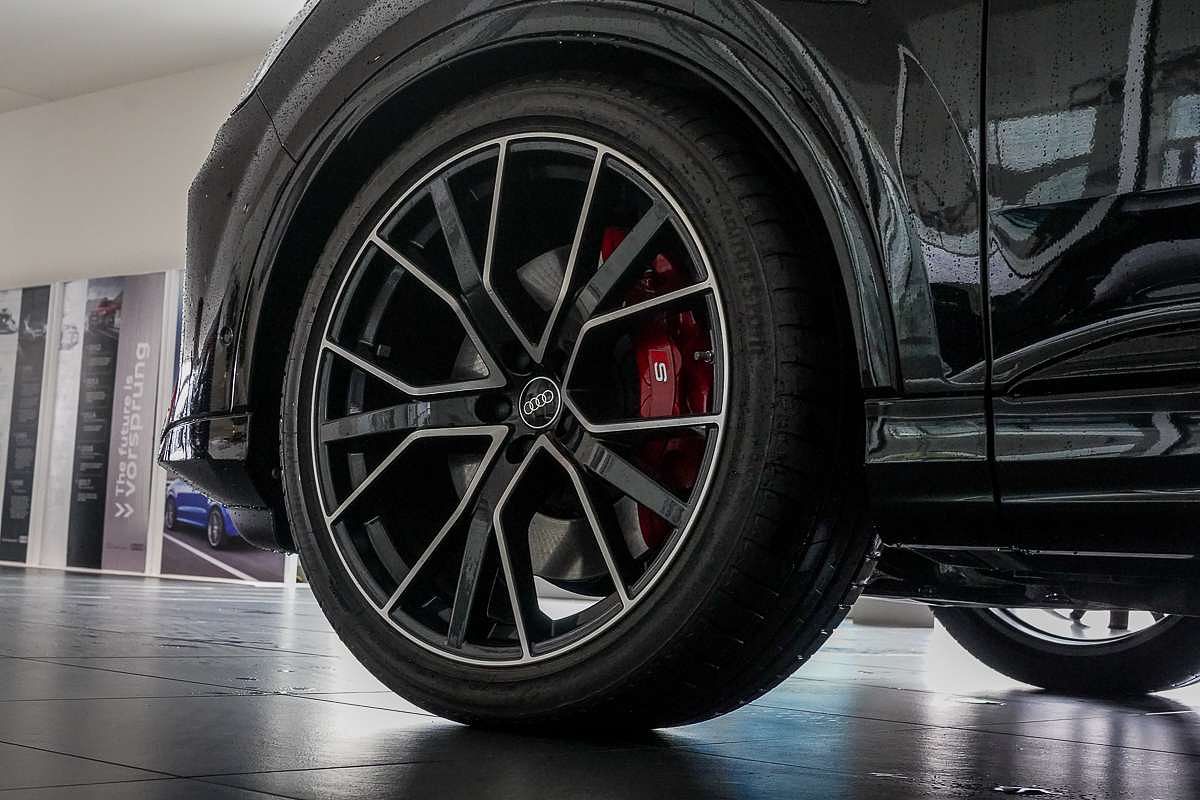 2024 Audi SQ7 TFSI 4M