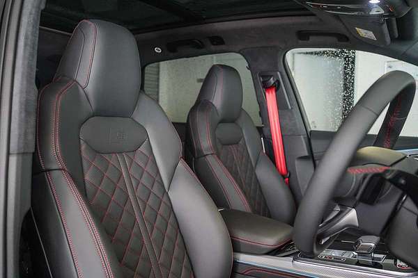 2024 Audi SQ7 TFSI 4M