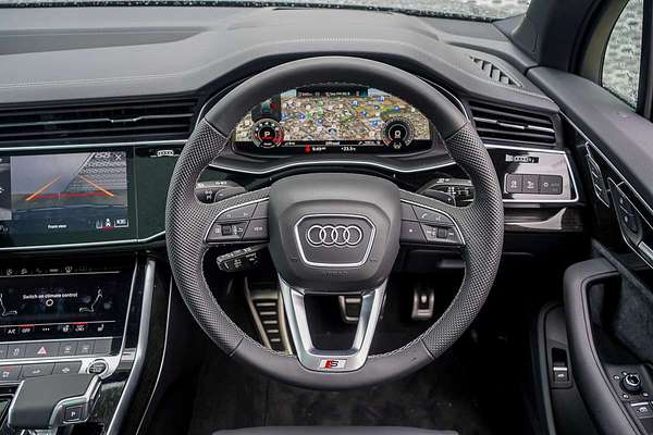 2024 Audi Q7 55 TFSI S line 4M