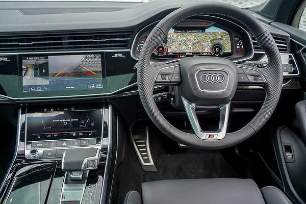 2024 Audi Q7 55 TFSI S line 4M