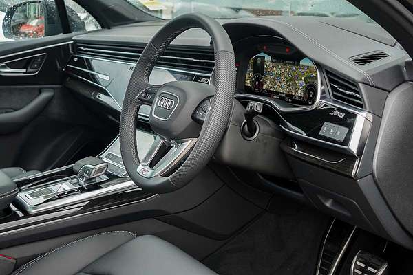 2024 Audi Q7 55 TFSI S line 4M