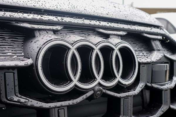 2024 Audi Q7 55 TFSI S line 4M