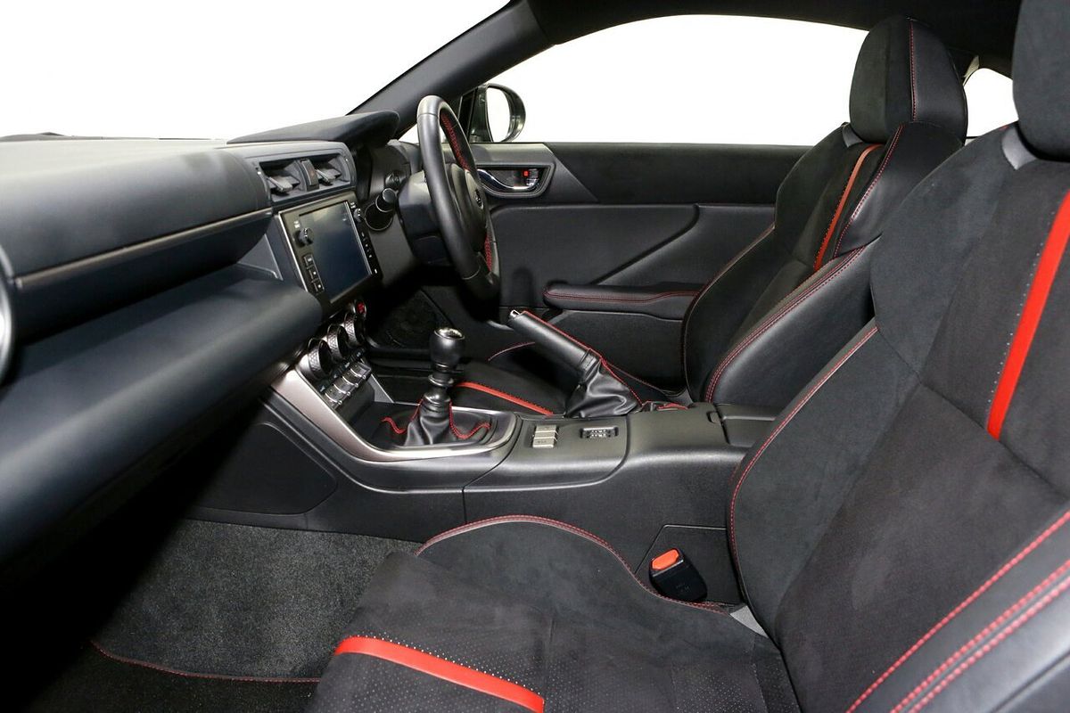 2023 Subaru BRZ S ZD8