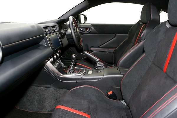 2023 Subaru BRZ S ZD8