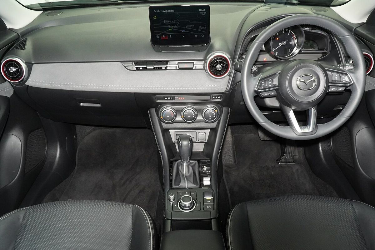 2023 Mazda CX-3 Akari DK