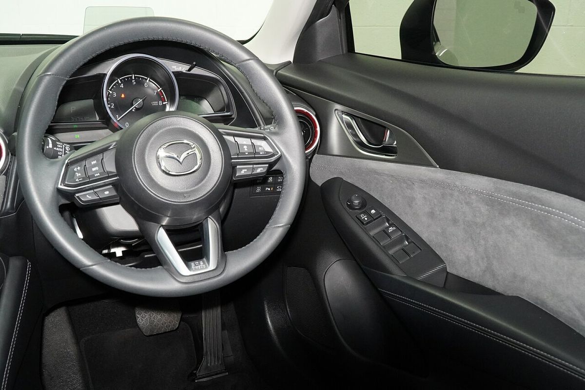 2023 Mazda CX-3 Akari DK