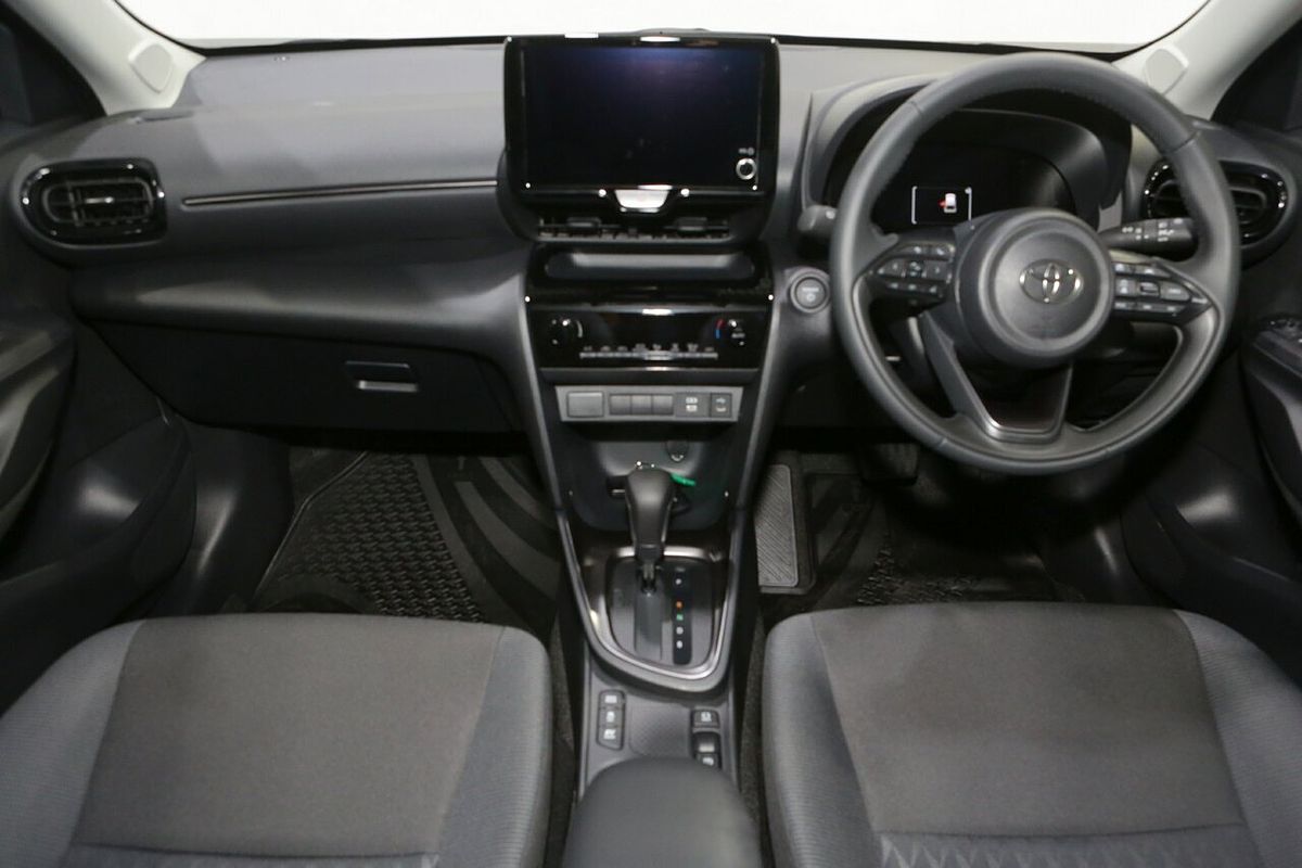 2025 Toyota Yaris Cross GX MXPJ10R