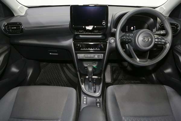 2025 Toyota Yaris Cross GX MXPJ10R