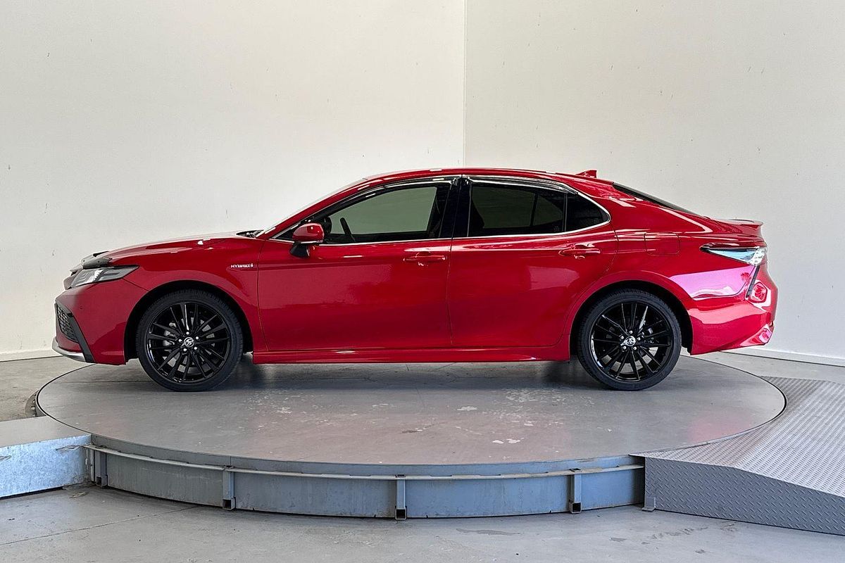 2023 Toyota Camry SX AXVH70R