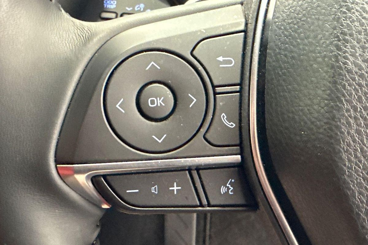 2023 Toyota Camry SX AXVH70R