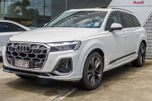 2024 Audi Q7 55 TFSI S line 4M