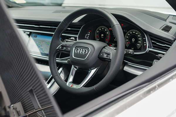 2024 Audi Q7 55 TFSI S line 4M