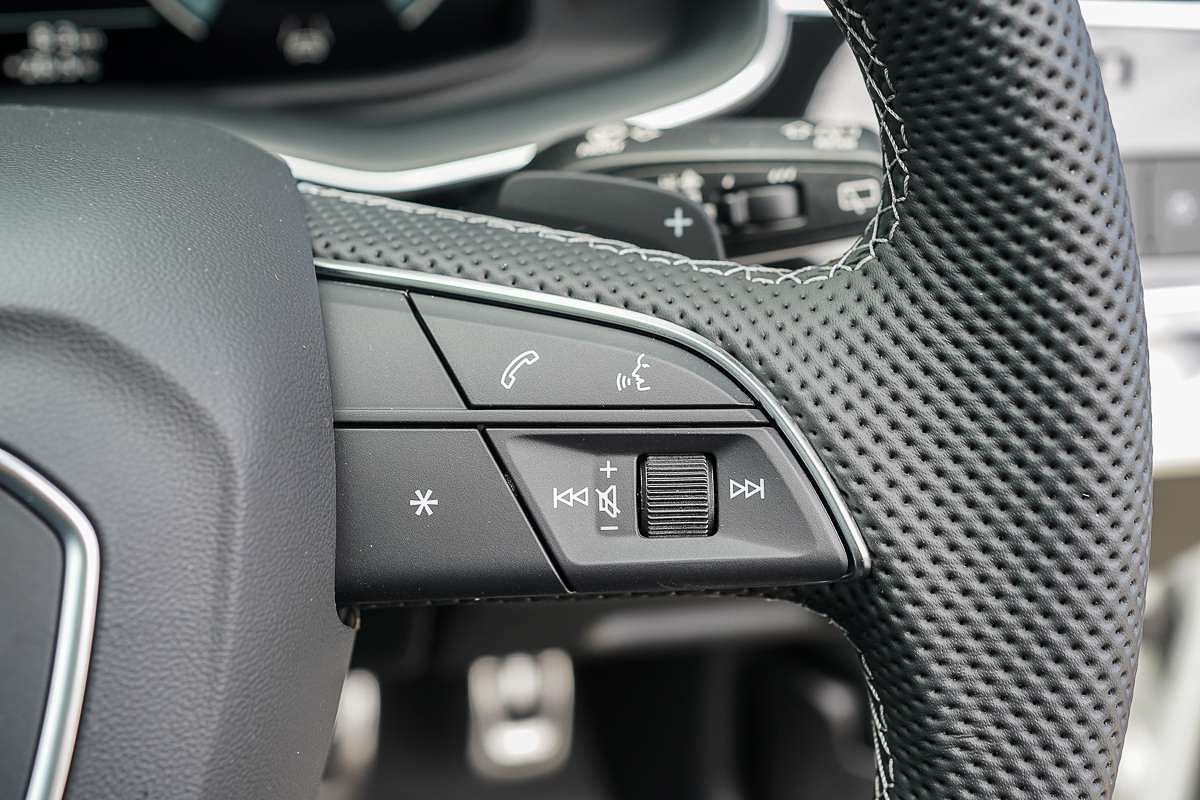 2024 Audi Q7 55 TFSI S line 4M