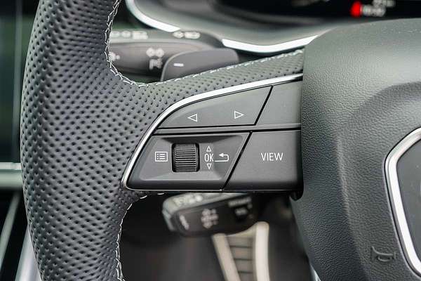 2024 Audi Q7 55 TFSI S line 4M