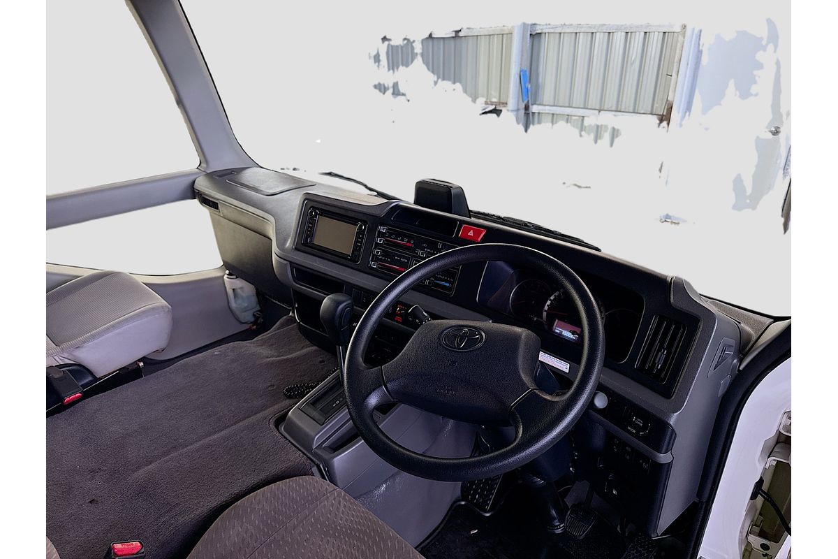 2023 Toyota Coaster GDB70R