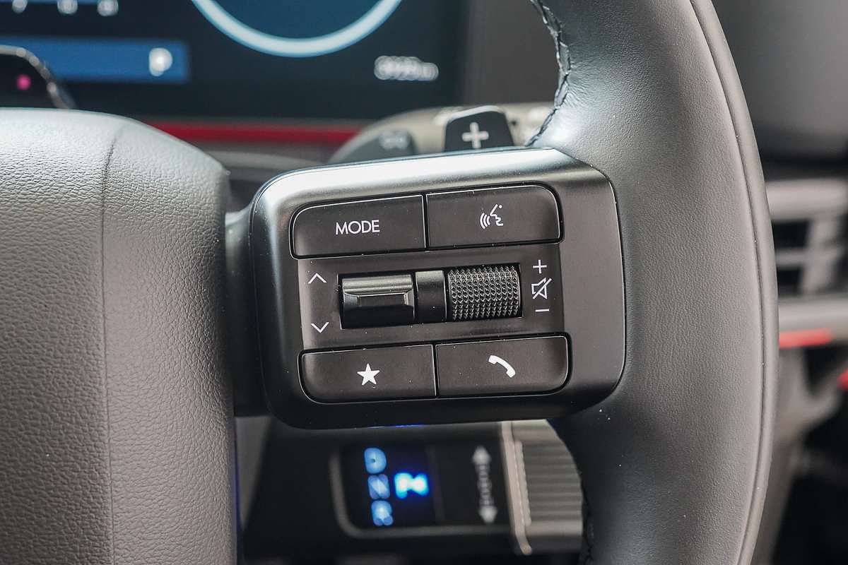 2025 Hyundai Santa Fe Hybrid Calligraphy MX5.V1