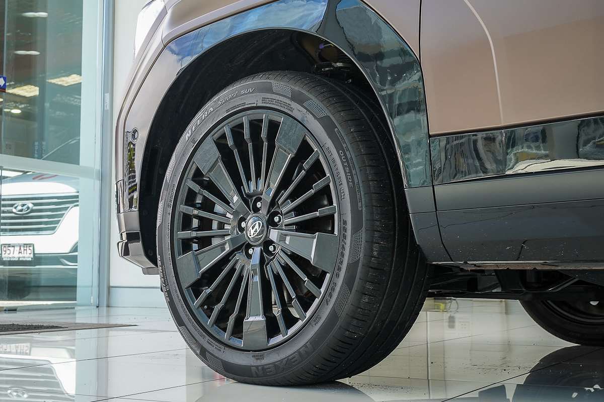 2025 Hyundai Santa Fe Calligraphy MX5.V1