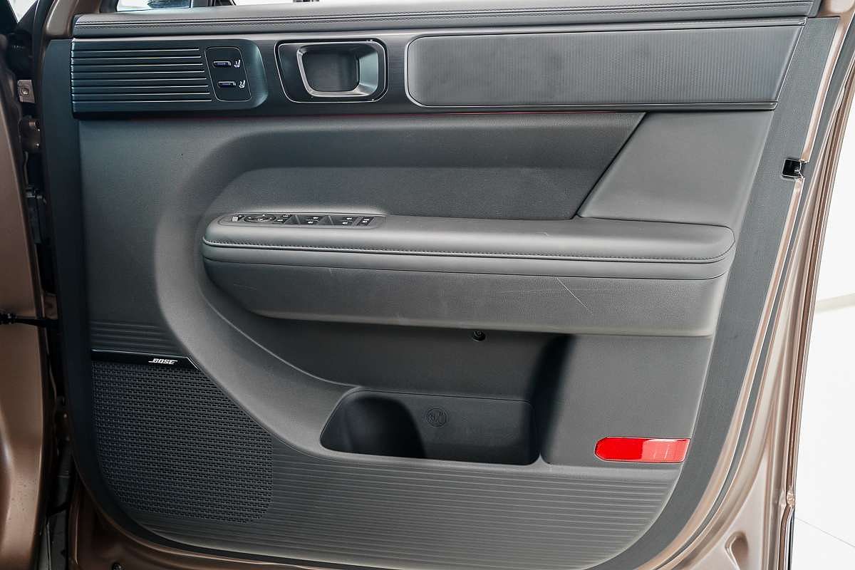 2025 Hyundai Santa Fe Calligraphy MX5.V1