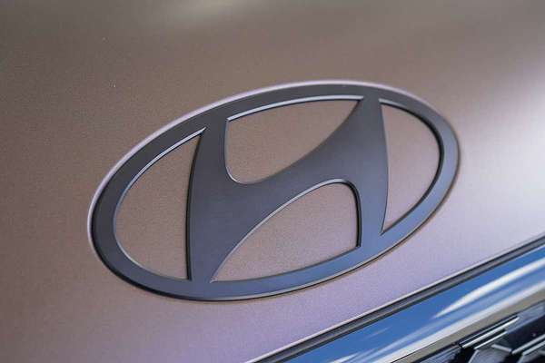 2025 Hyundai Santa Fe Calligraphy MX5.V1