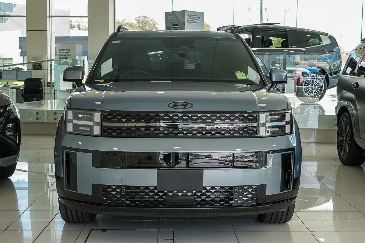 2025 Hyundai Santa Fe Calligraphy MX5.V1