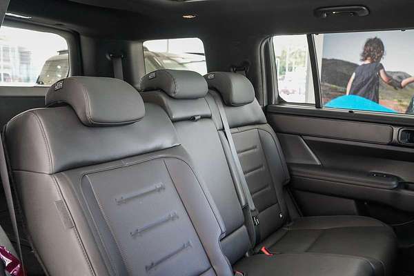 2025 Hyundai Santa Fe Calligraphy MX5.V1