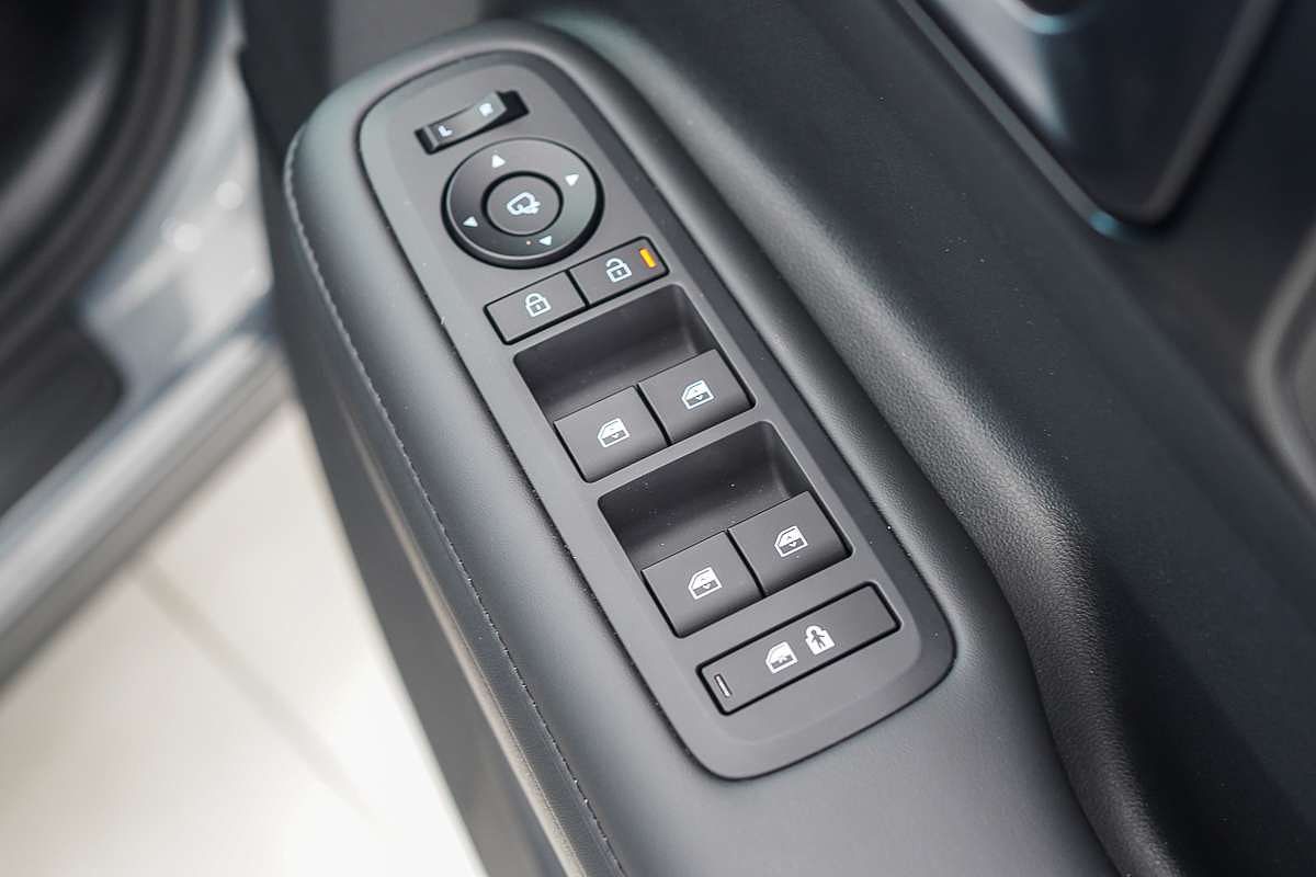 2025 Hyundai Santa Fe Calligraphy MX5.V1