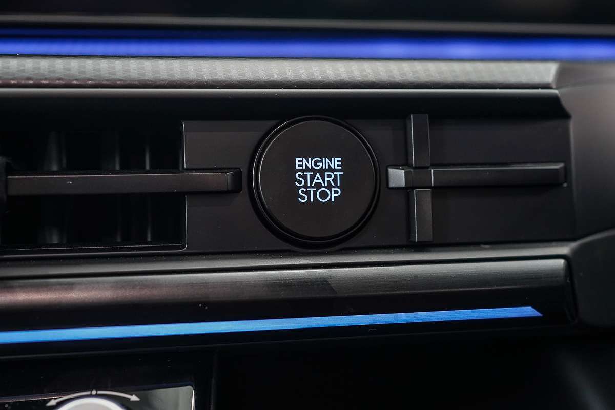 2025 Hyundai Santa Fe Calligraphy MX5.V1