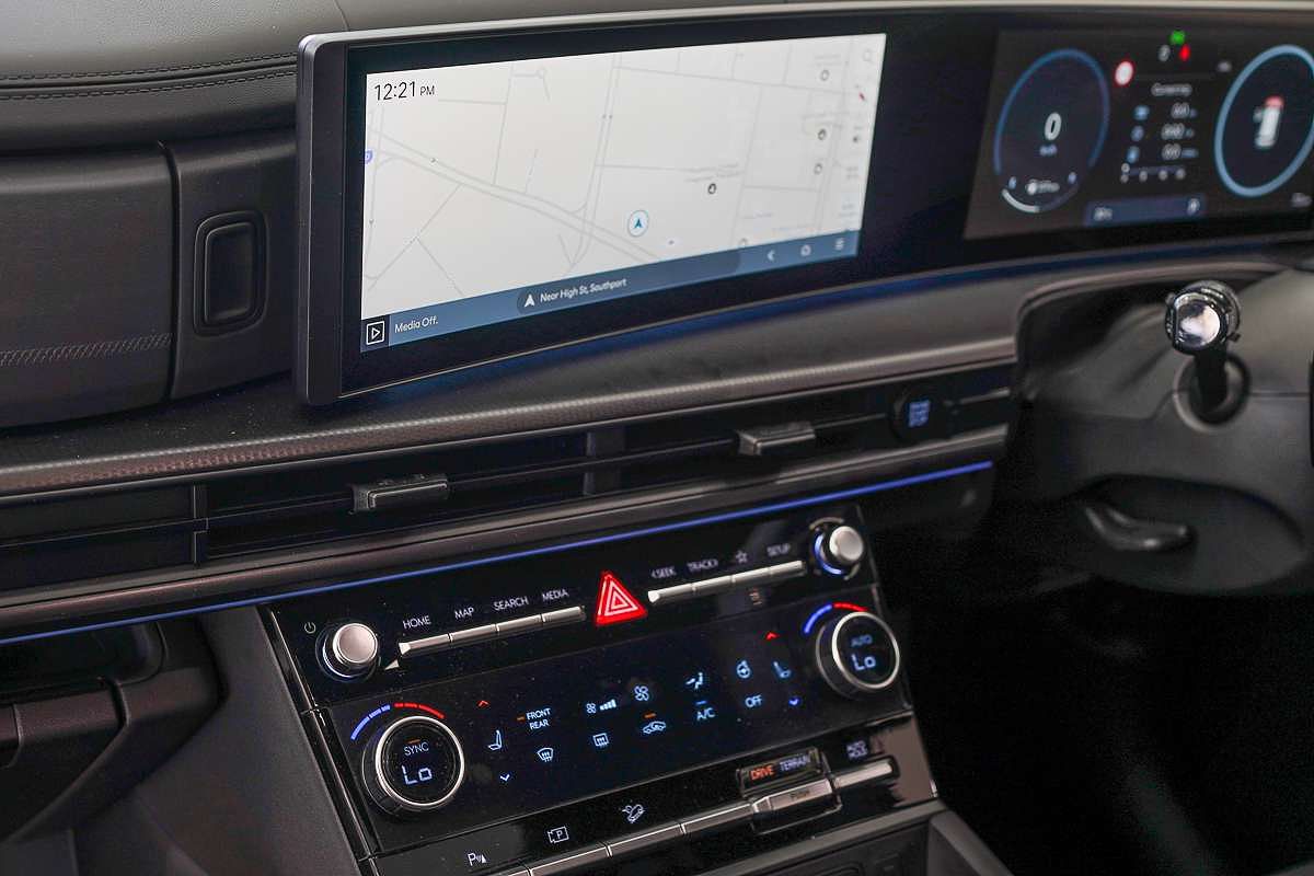 2025 Hyundai Santa Fe Calligraphy MX5.V1