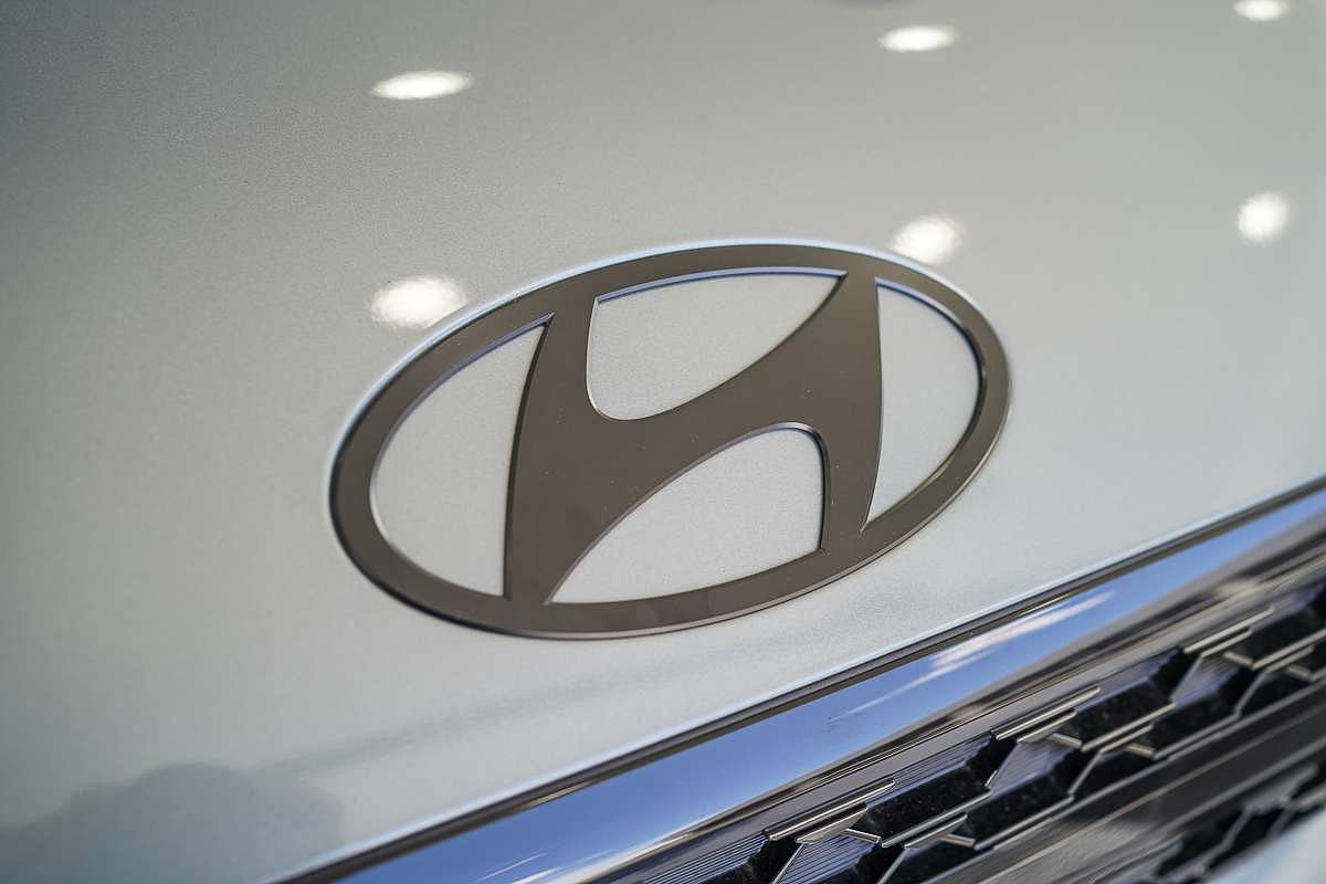 2025 Hyundai Santa Fe Calligraphy MX5.V1
