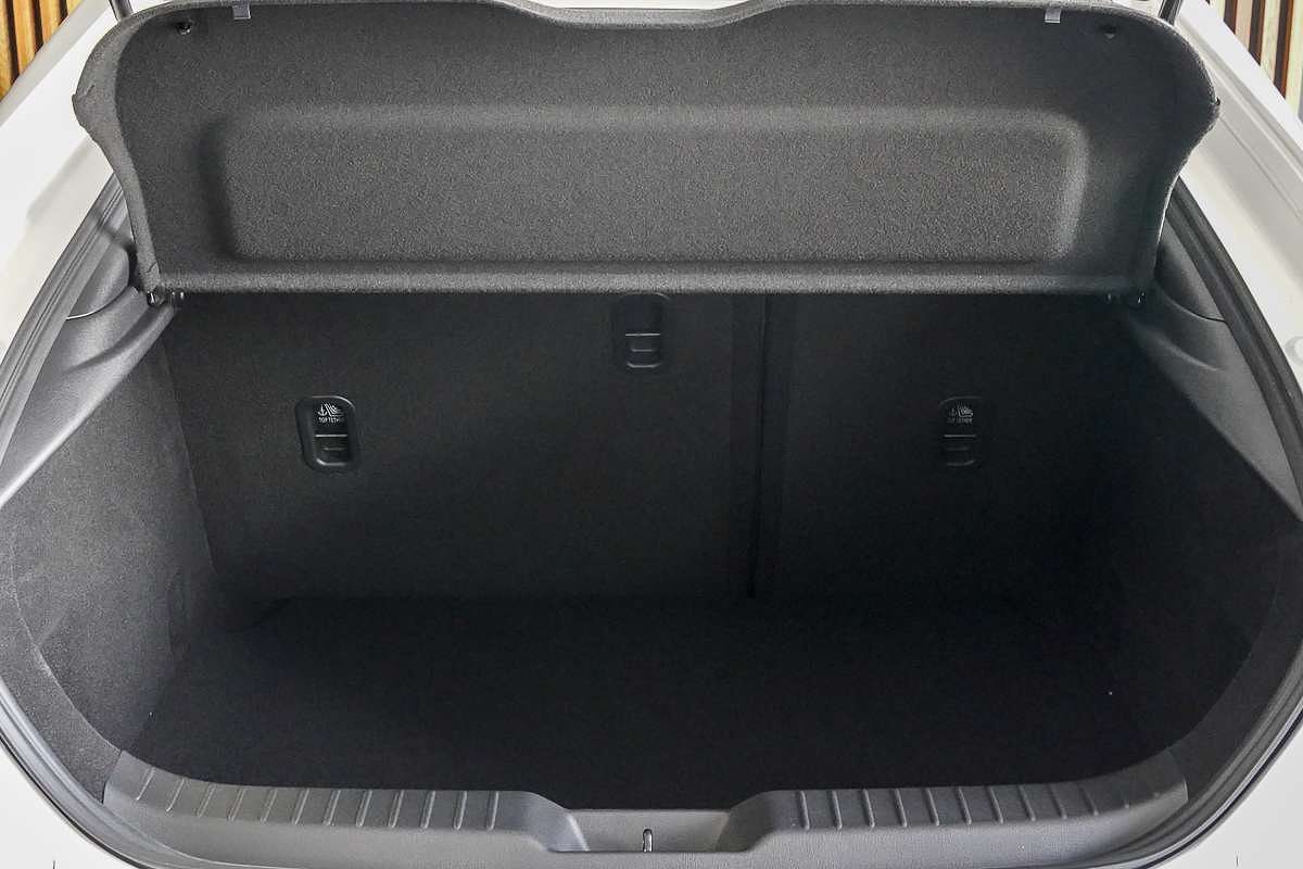 2025 Mazda 3 G20 Touring BP Series