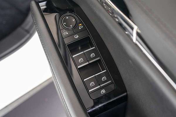 2025 Mazda 3 G20 Touring BP Series