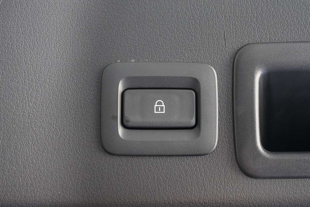 2025 Mazda 3 G20 Touring BP Series