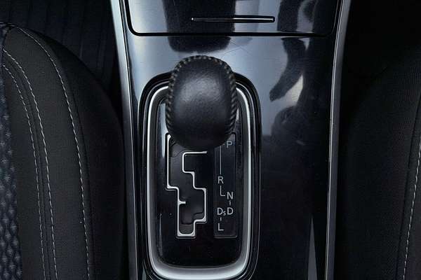 2020 Mitsubishi Outlander ES ZL