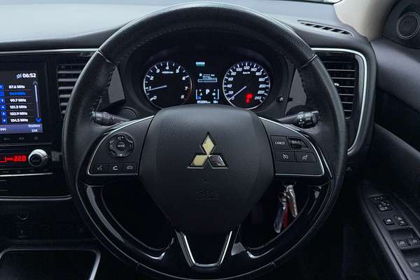 2020 Mitsubishi Outlander ES ZL