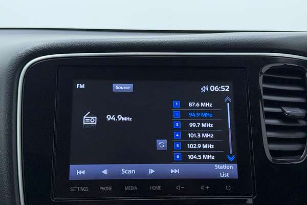 2020 Mitsubishi Outlander ES ZL