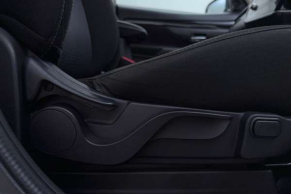 2020 Mitsubishi Outlander ES ZL