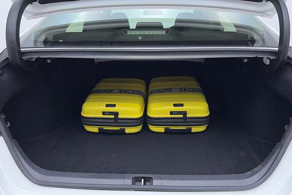 2018 Toyota Camry Ascent Sport AXVH71R