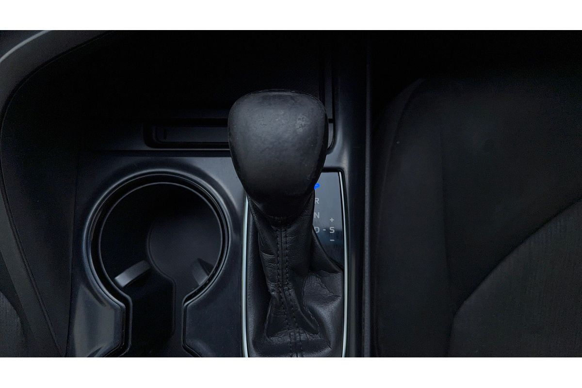 2018 Toyota Camry Ascent Sport AXVH71R