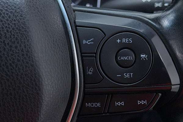 2018 Toyota Camry Ascent Sport AXVH71R