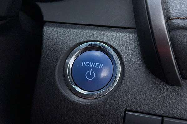 2018 Toyota Camry Ascent Sport AXVH71R