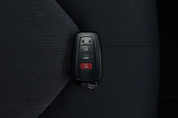 2018 Toyota Camry Ascent Sport AXVH71R