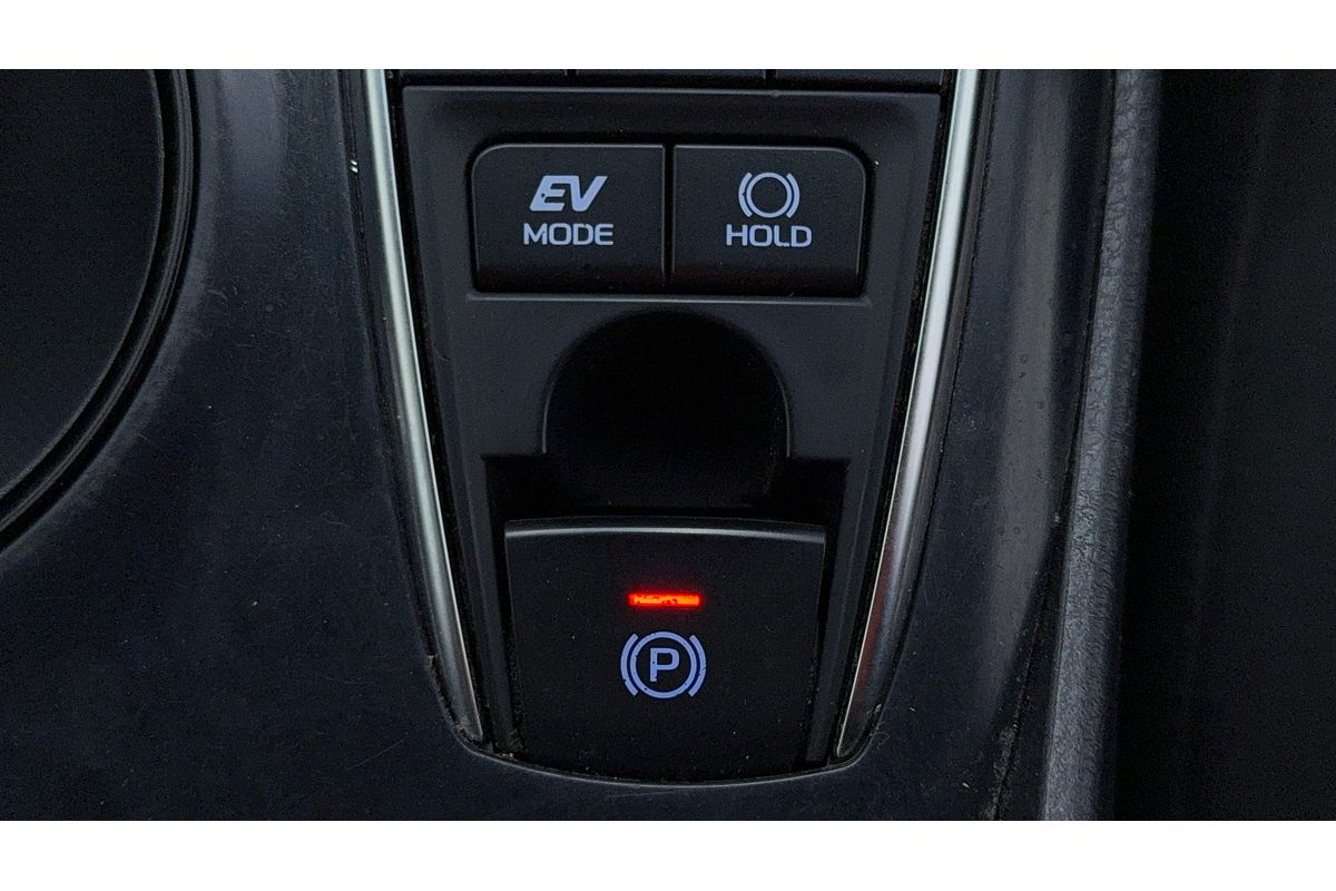 2018 Toyota Camry Ascent Sport AXVH71R