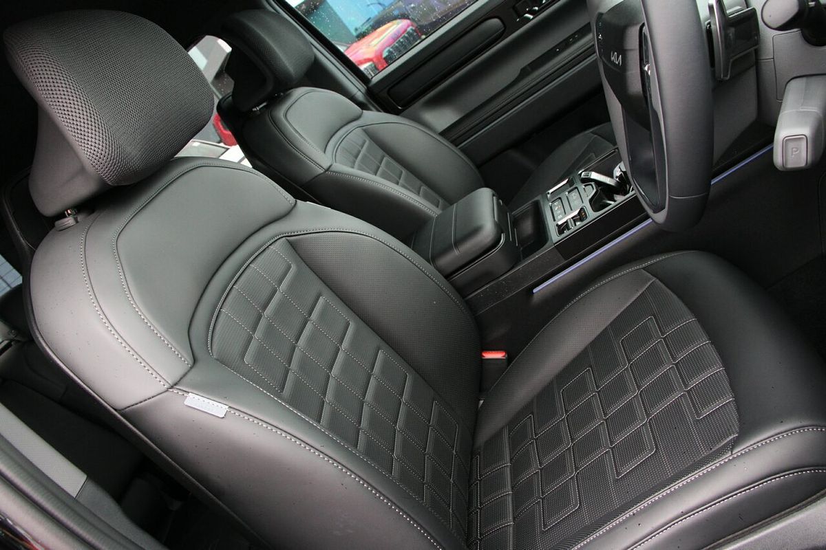 2025 Kia Tasman X-Line TK 4X4