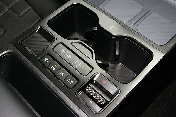 2025 Kia Tasman X-Line TK 4X4